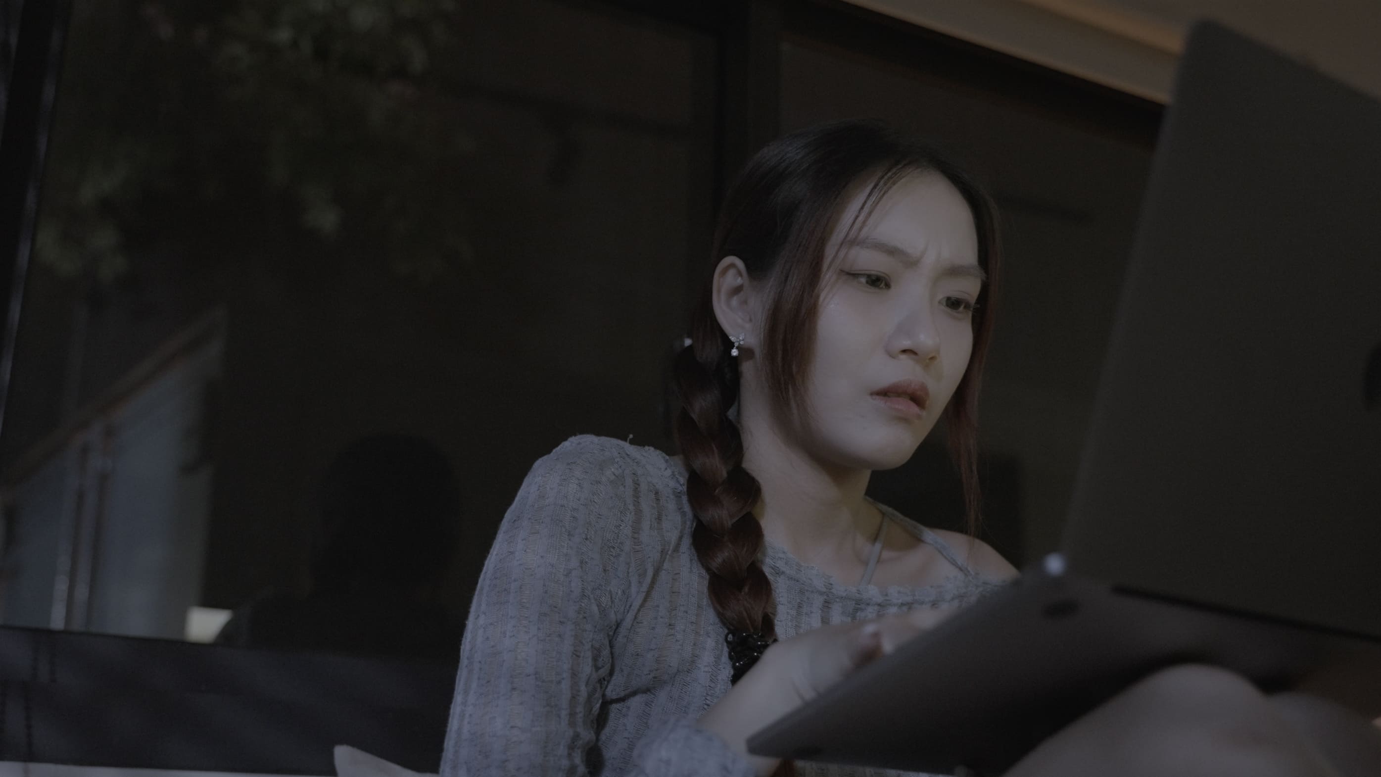 無聲公審